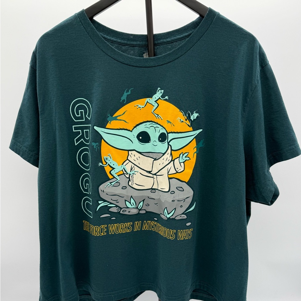 Disney Store Star Wars Grogu Baby Yoda Tee Womens 3X Green Graphic Shirt